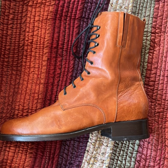 Vintage 90s Joan&David brown stamped Italian leather steampunk style ankle boots - Picture 4 of 16